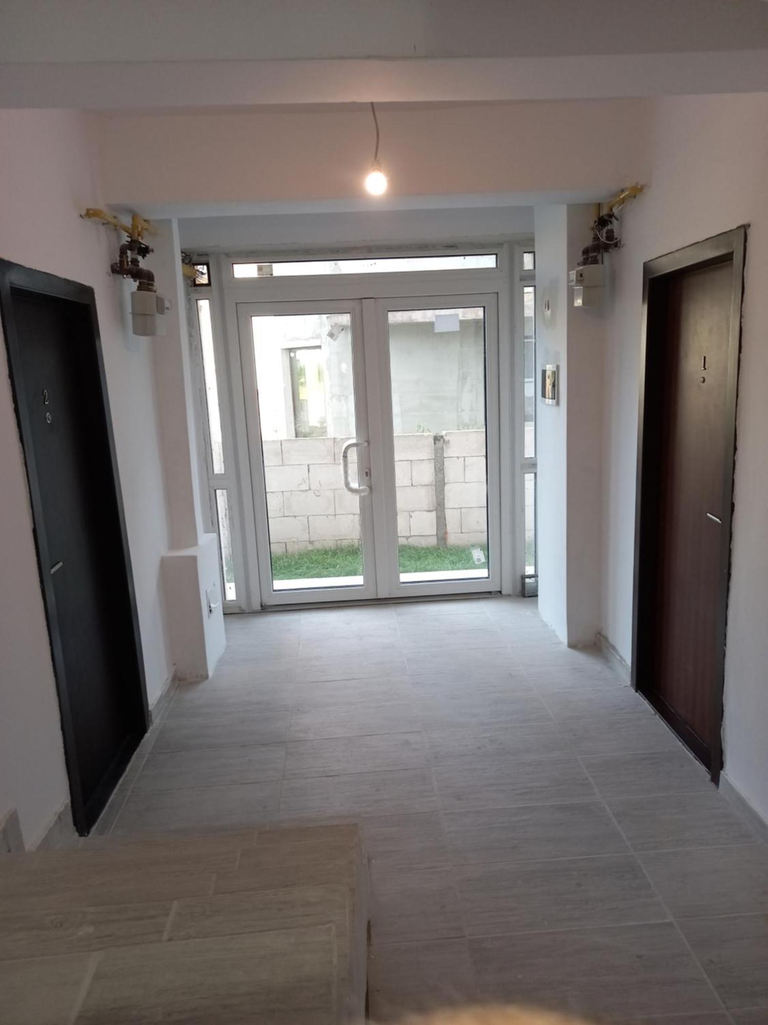 Twins Residence 2 Apart Hotel Ap 3 2 Rooms Chiajna Bagian luar foto