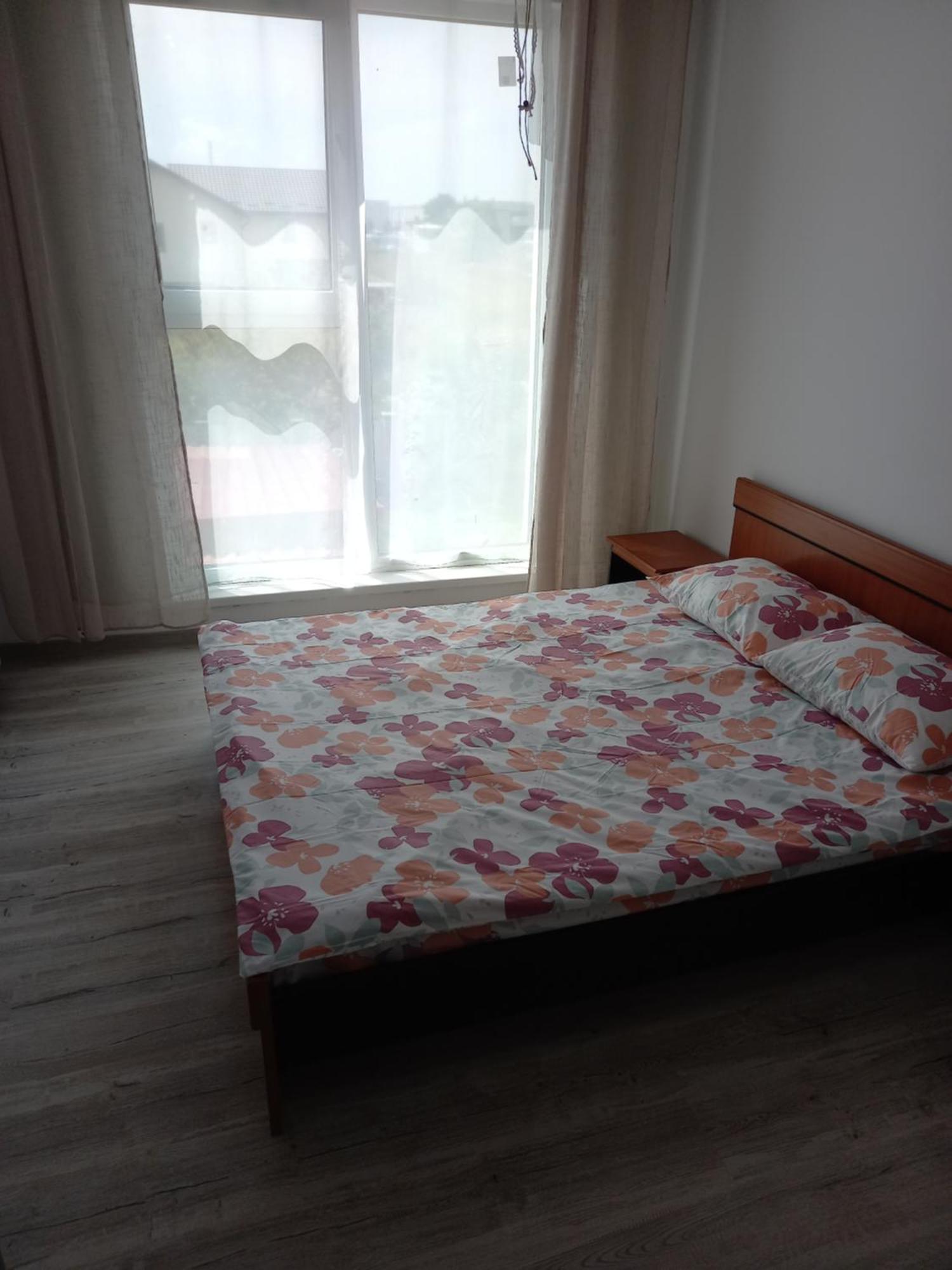 Twins Residence 2 Apart Hotel Ap 3 2 Rooms Chiajna Bagian luar foto